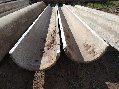 Лоток водоотводной из асбестоцементной безнапорной трубы D 150 мм L=3,95 м